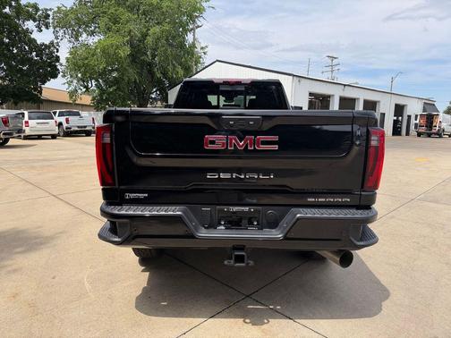 Onyx Black 2025 GMC Sierra 3500 Denali