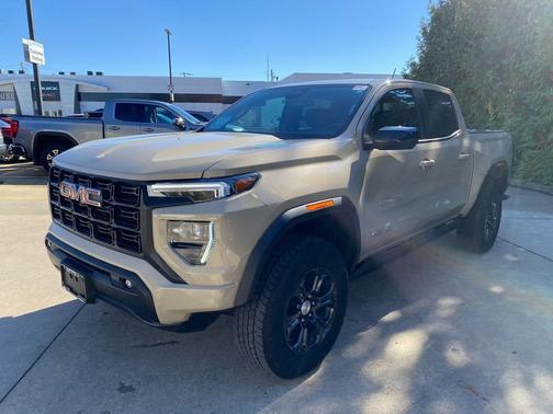 2024 GMC Canyon Elevation