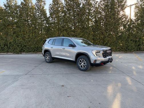 2026 GMC Acadia AT4 AWD