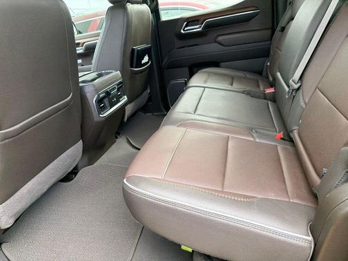 Sterling Metallic 2023 GMC Sierra 1500 Denali