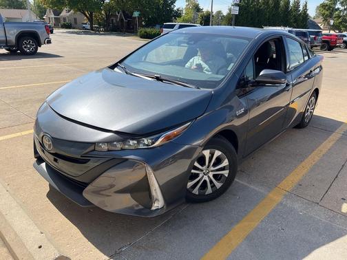 2020 Toyota Prius Prime XLE