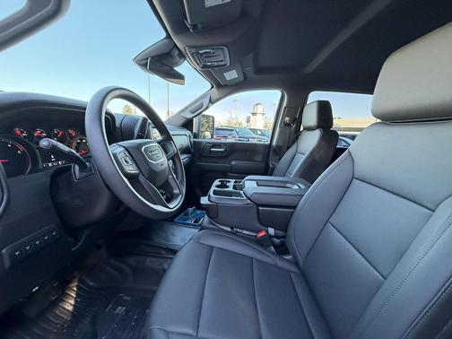 2025 GMC Sierra 2500 Pro