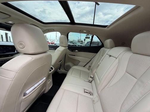 Cinnabar Metallic 2021 Buick Envision AWD Essence