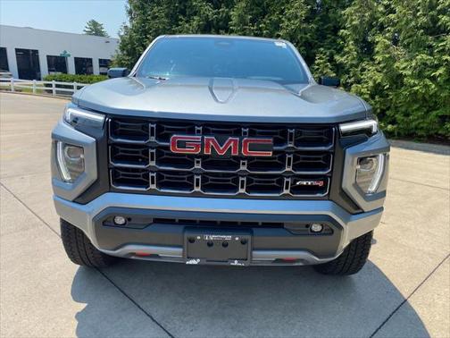 2024 GMC Canyon Base