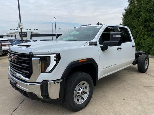 2026 GMC Sierra 3500 Base
