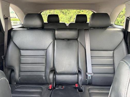 Snow White Pearl 2017 Kia Sorento SX