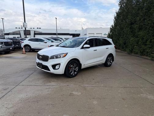Snow White Pearl 2017 Kia Sorento SX