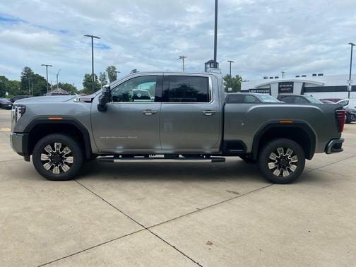 2025 GMC Sierra 2500 Denali