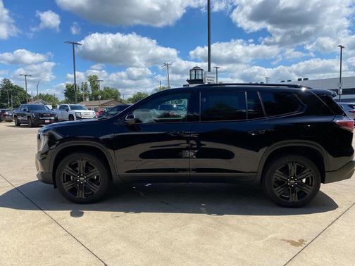 2026 GMC Acadia AWD Elevation