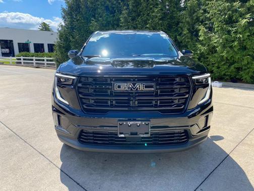 2026 GMC Acadia AWD Elevation