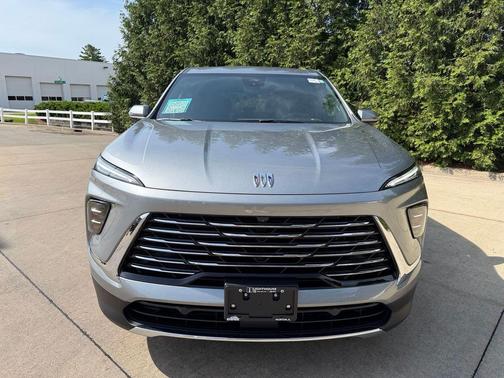 Moonstone Gray Metallic 2026 Buick Enclave Preferred FWD