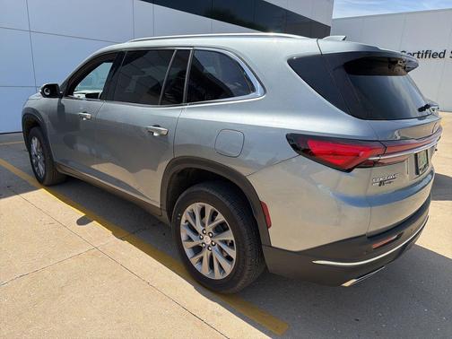 Moonstone Gray Metallic 2026 Buick Enclave Preferred FWD