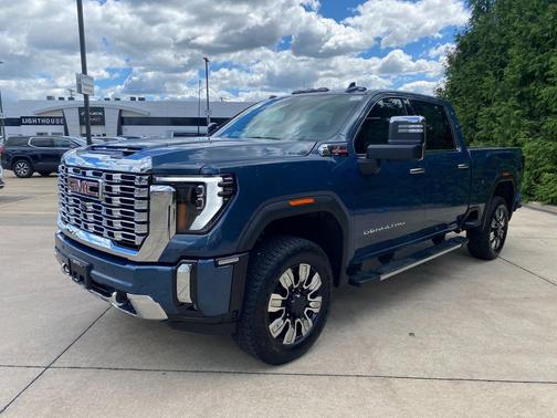 2026 GMC Sierra 2500 Denali