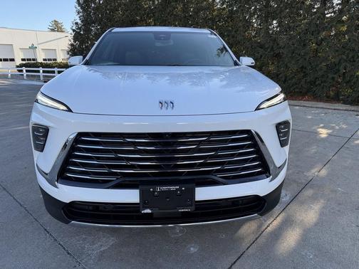 2025 Buick Enclave Preferred FWD