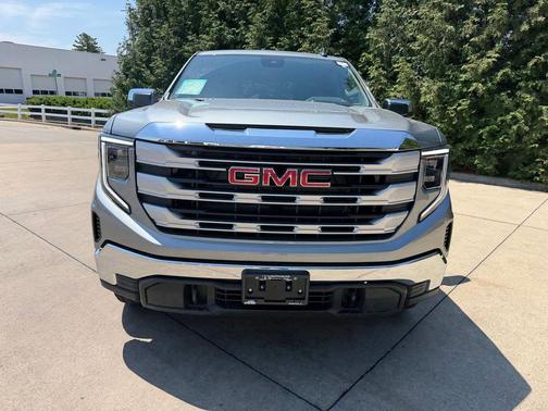Sterling Metallic 2026 GMC Sierra 1500 SLE