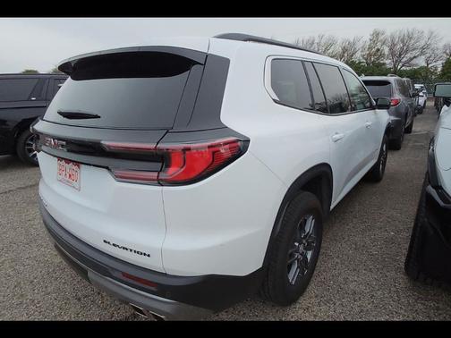2025 GMC Acadia AWD Elevation