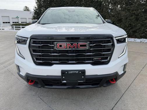 2026 GMC Acadia AT4 AWD