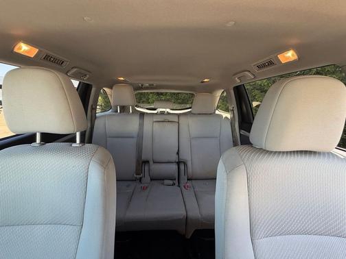 Predawn Gray Mica 2015 Toyota Highlander LE