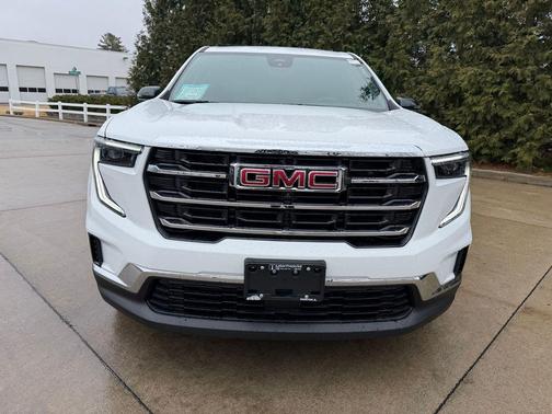 2026 GMC Acadia Elevation AWD