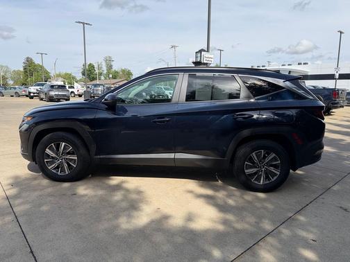 Deep Sea 2024 Hyundai TUCSON Hybrid Blue