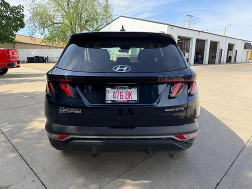 Deep Sea 2024 Hyundai TUCSON Hybrid Blue