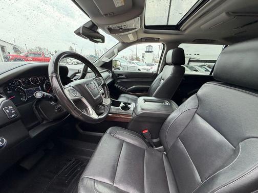 2020 GMC Yukon XL SLT