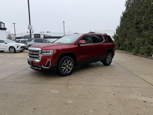 2023 GMC Acadia AWD SLT