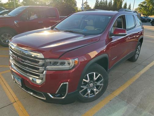 2023 GMC Acadia AWD SLT