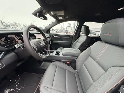 2025 GMC Acadia AWD AT4