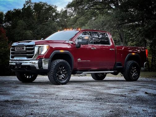 2026 GMC Sierra 2500 SLT