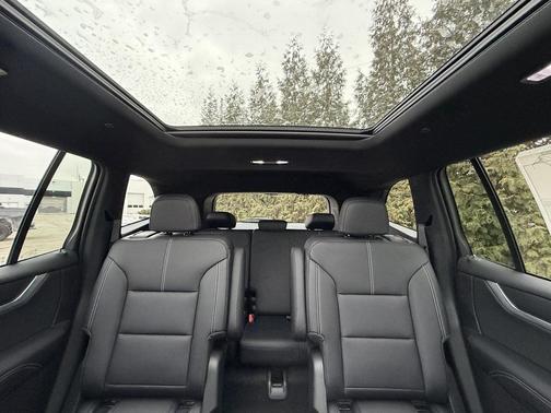 2026 GMC Acadia Elevation AWD