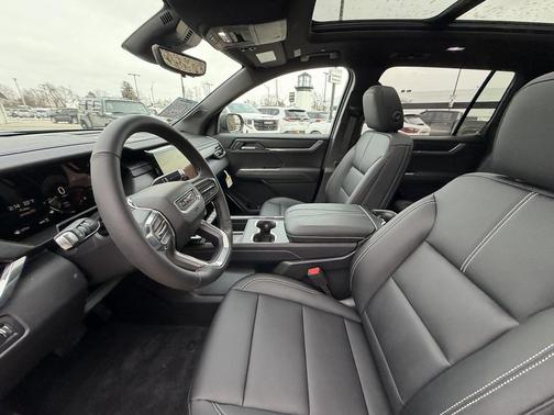 2026 GMC Acadia Elevation AWD