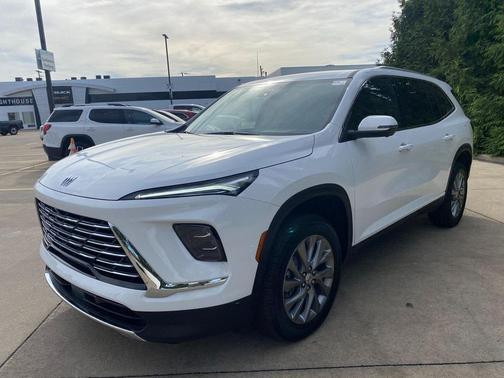 2025 Buick Enclave Preferred FWD