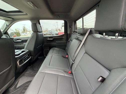 Volcanic Red Tintcoat 2026 GMC Sierra 1500 SLT