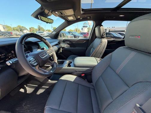 Glacier White Tricoat 2027 GMC Acadia AWD AT4