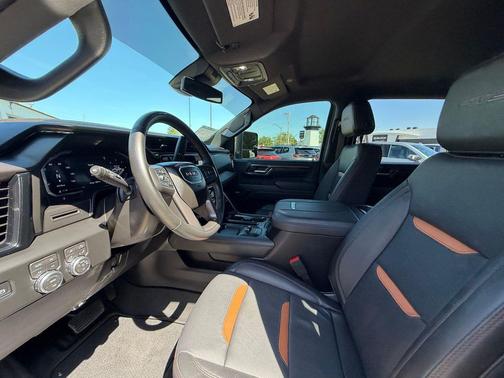 Onyx Black 2026 GMC Sierra 2500 AT4