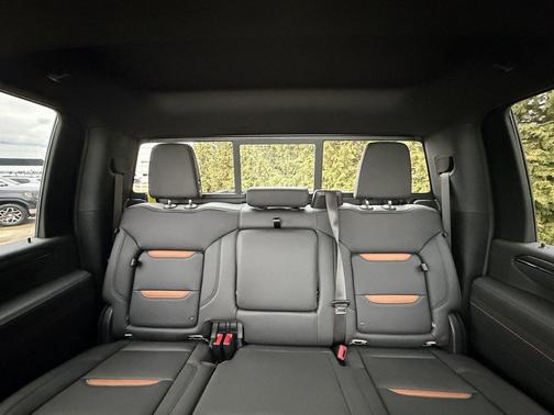 2026 GMC Sierra 2500 AT4