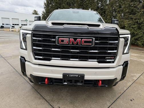 2026 GMC Sierra 2500 AT4