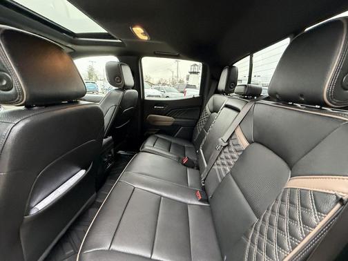 2025 GMC Canyon Denali