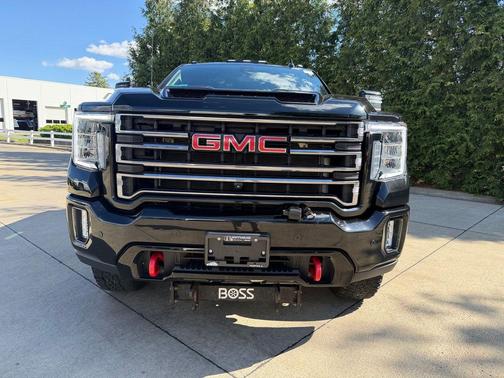 Ebony Twilight Metallic 2022 GMC Sierra 2500 AT4