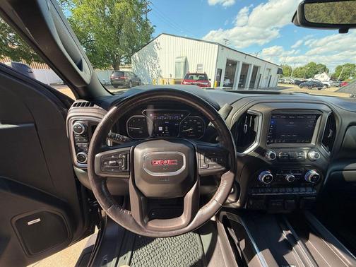 Ebony Twilight Metallic 2022 GMC Sierra 2500 AT4