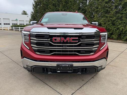 Volcanic Red Tintcoat 2026 GMC Sierra 1500 SLT