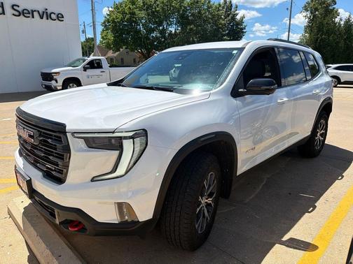 Summit White 2024 GMC Acadia AWD AT4