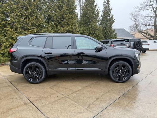 2026 GMC Acadia Elevation AWD
