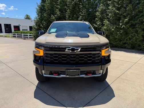 Sand Dune Metallic 2022 Chevrolet Silverado 1500 ZR2