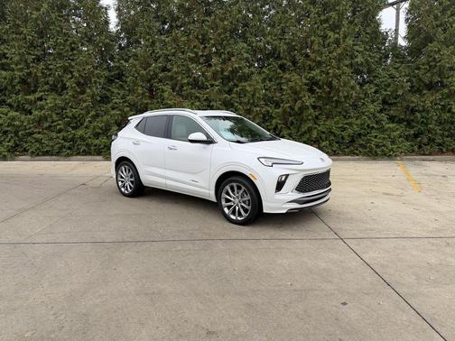 2024 Buick Encore GX Avenir