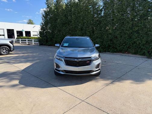 Sterling Gray Metallic 2023 Chevrolet Equinox FWD RS