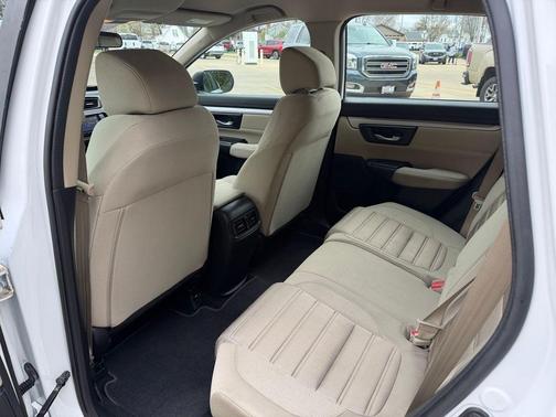 White 2019 Honda CR-V LX