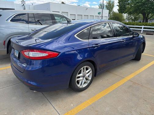 Deep Impact Blue 2015 Ford Fusion SE