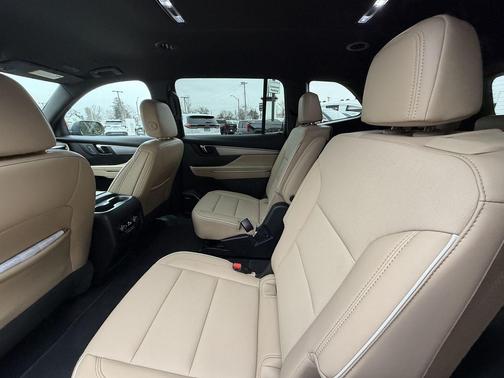 2025 Buick Enclave Preferred FWD